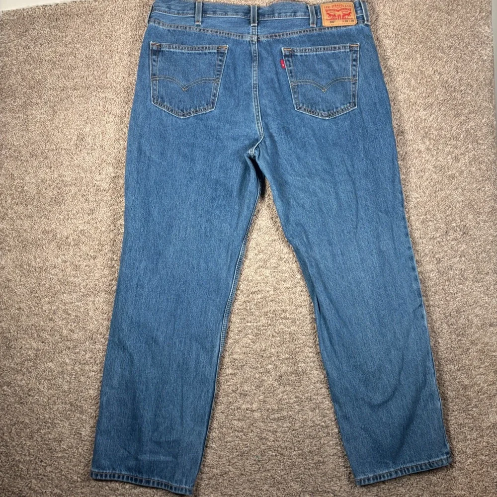 Levis 550 Relaxed Fit Tapered Leg Mens Jeans 40x30 Medium Wash Blue‎ Denim